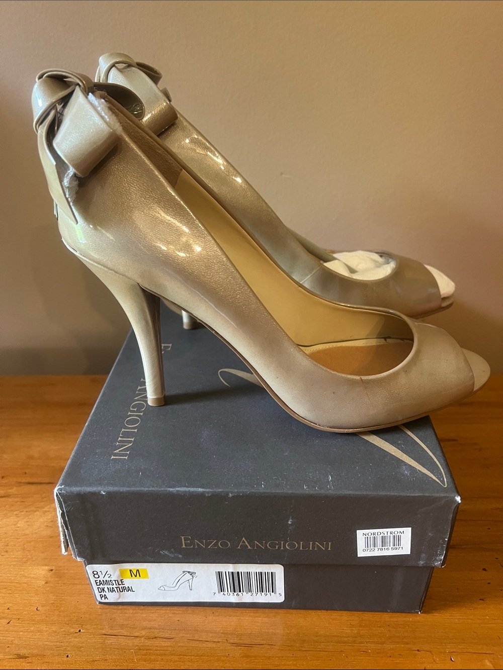 Enzo Angiolini Women's Taupe Bow Peep-Toe Heels
